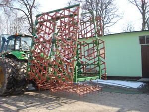 16 Felder bild (2)